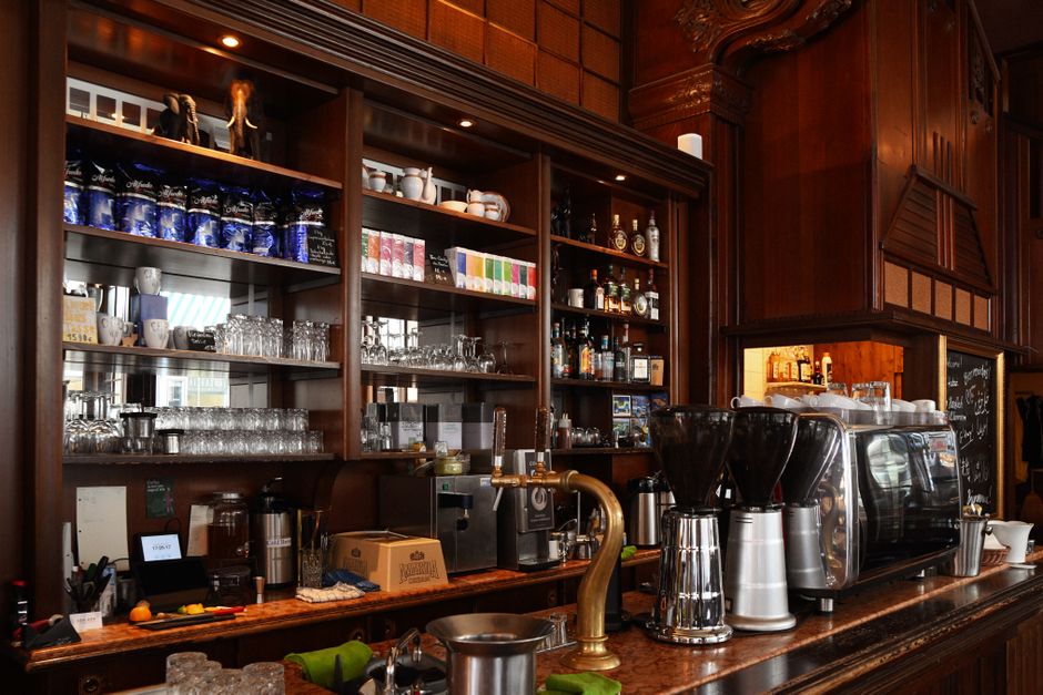 Mano A Mano Coffee — cafe near Koenji Station